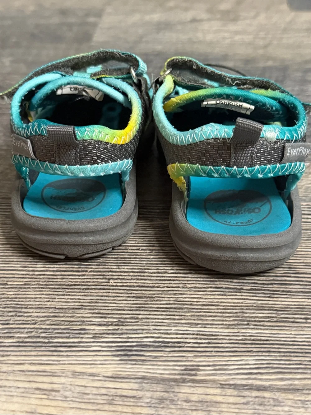 OshKosh B’gosh Toddler Water Sandals Size 6M Aqua Yellow Beach Shoes Gray